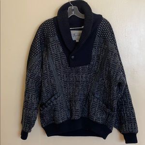 First class sweater size L